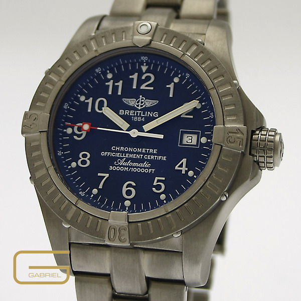 Breitling Avenger Seawolf Titan mit Papiere